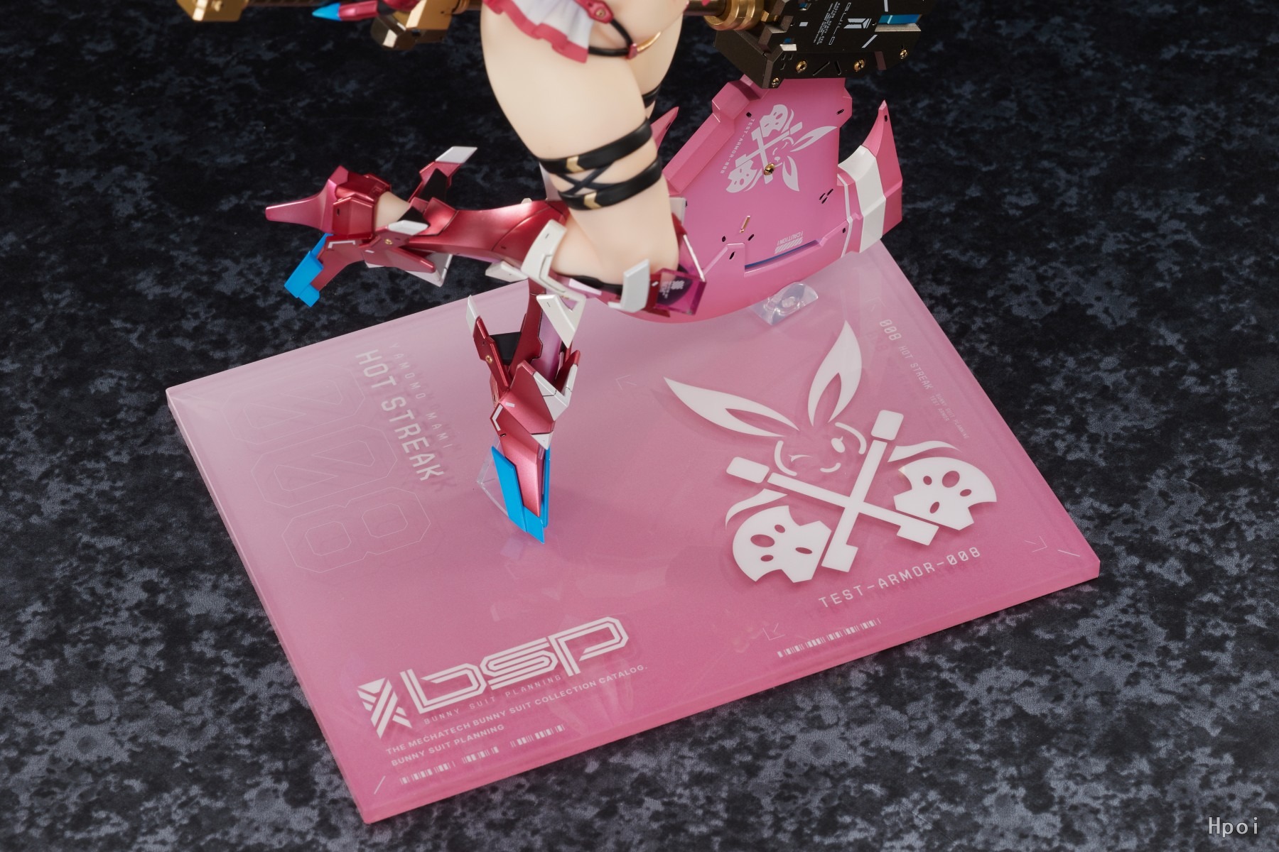 MAGI ARTS、高峰ナダレ氏が『バニースーツ プランニング ヤモモ・マミ